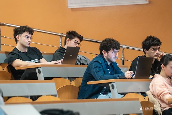 Hackathon SCIoTeM 2024 - Supply Chain, Internet of Things and Manufacturing