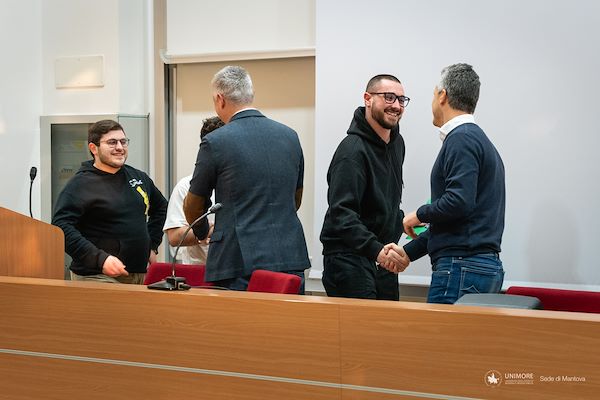 Hackathon SCIoTeM 2024 - Supply Chain, Internet of Things and Manufacturing