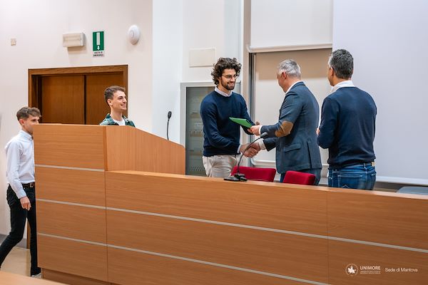 Hackathon SCIoTeM 2024 - Supply Chain, Internet of Things and Manufacturing