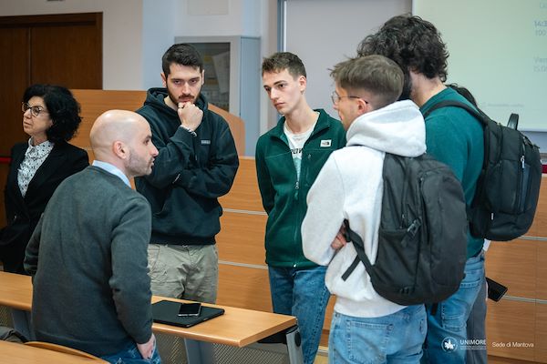 Hackathon SCIoTeM 2024 - Supply Chain, Internet of Things and Manufacturing