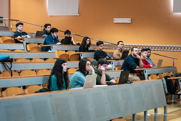 Hackathon SCIoTeM 2024 - Supply Chain, Internet of Things and Manufacturing