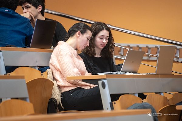 Hackathon SCIoTeM 2024 - Supply Chain, Internet of Things and Manufacturing