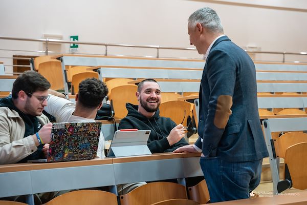 Hackathon SCIoTeM 2024 - Supply Chain, Internet of Things and Manufacturing