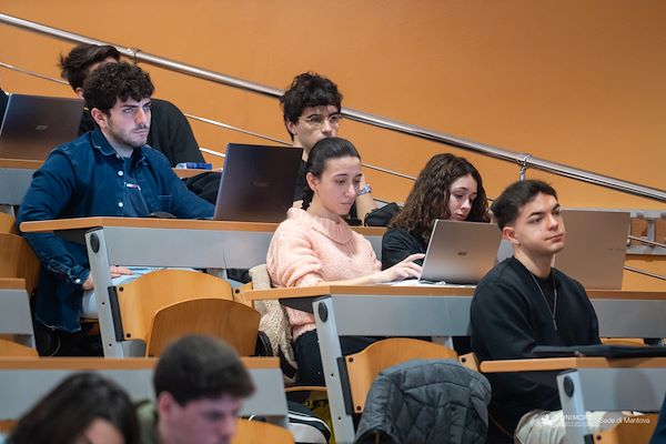 Hackathon SCIoTeM 2024 - Supply Chain, Internet of Things and Manufacturing