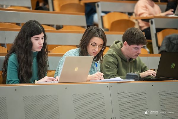 Hackathon SCIoTeM 2024 - Supply Chain, Internet of Things and Manufacturing